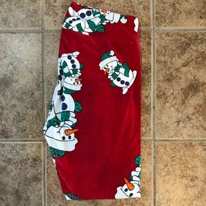 Lularoe Christmas leggings tall and curvy